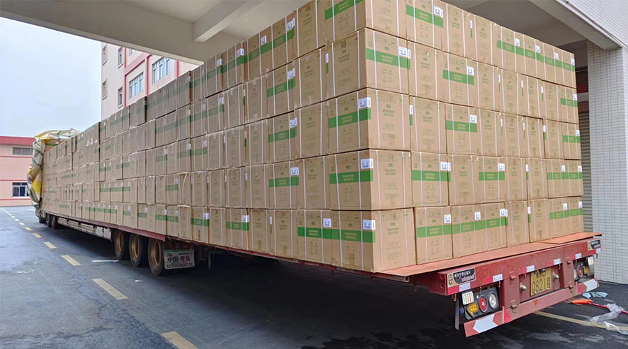 場(chǎng)面壯觀！國內(nèi)某知名品牌客戶2000臺(tái)波輪洗衣機(jī)高效裝柜完畢
